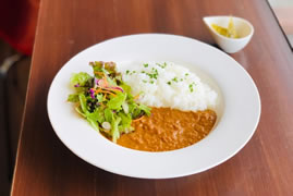シエスタ自家製カレー